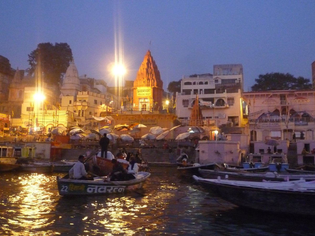 Sunrise - Bank of river Ganga14